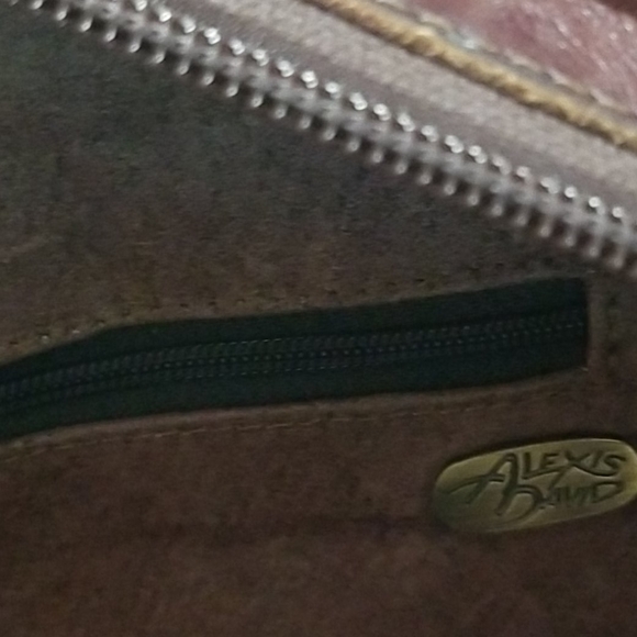 🌵Leather Hand-Tooled Purse From Mexico - Picture 5 of 9